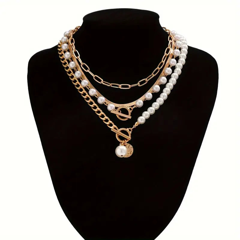 18K Gold Pearl Necklace Set That Elevates Your Elegance & Draws Every Eye