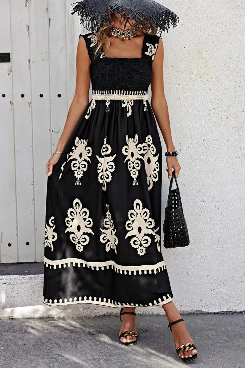 Blanche – Elegant Square Neck Sleeveless Beach Dress