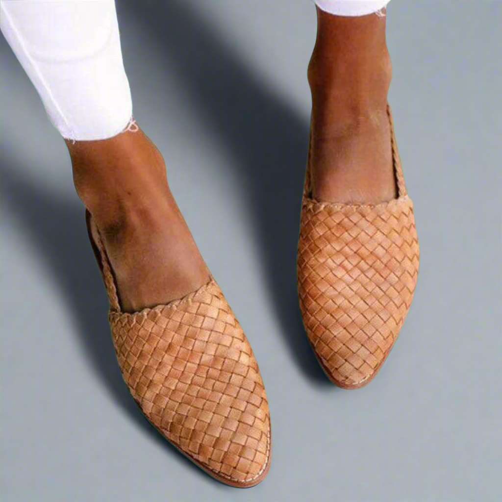 Dorlitha – Handcrafted Moccasins