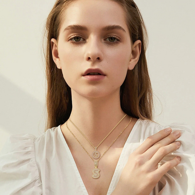 18K Gold Initial Pendant Set That Elevates Your Elegance & Makes You Unforgettable