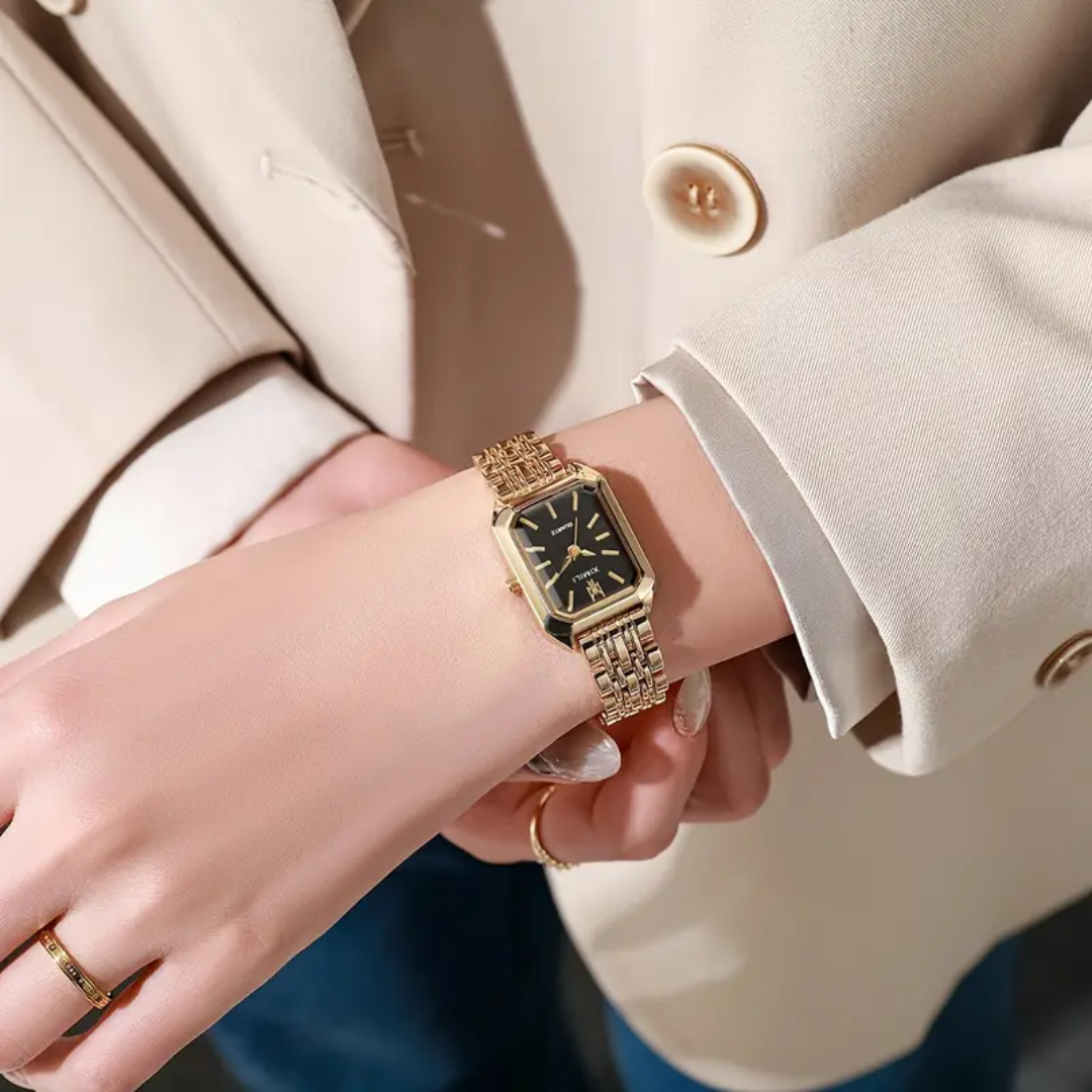 18K Gold Rectangle Watch That Exudes Sophistication & Draws Compliments Everywhere You Go