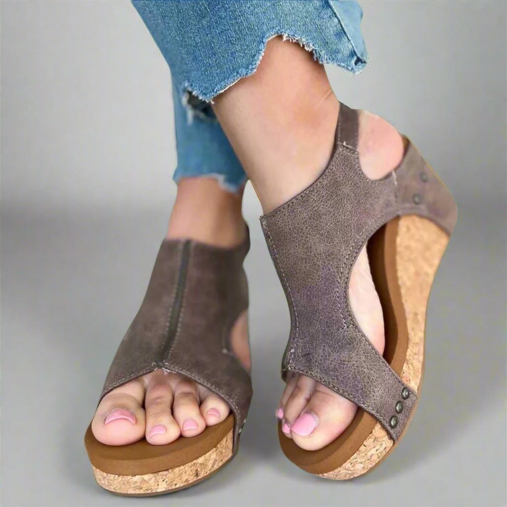 Vreni – Handcrafted Orthopedic Sandals