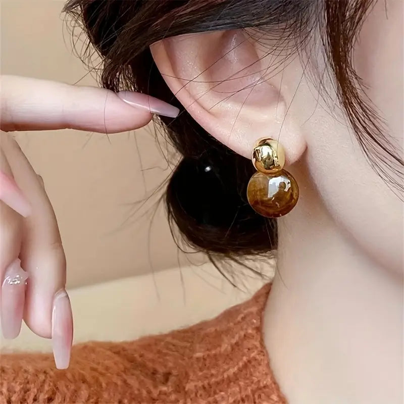 18K Gold Drop Earrings That Add Luxury to Every Look & Turn Heads Instantly