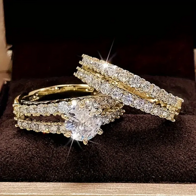 18K Gold Bridal Ring Set That Radiates Elegance & Captures Hearts Forever
