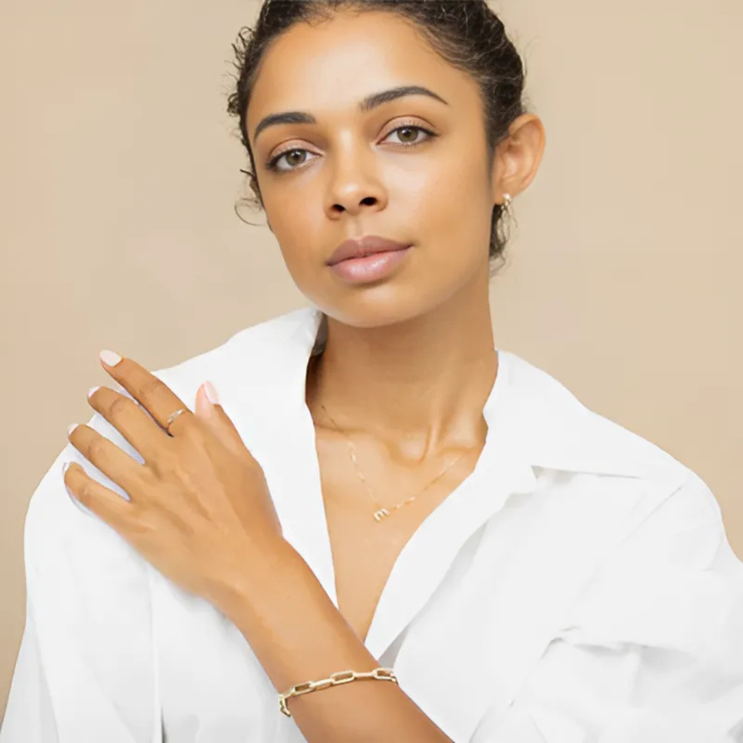 18K Gold Initial Necklace That Makes You Stand Out & Turns Every Glance Into Admiration