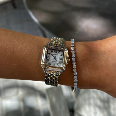 18K Gold Luxury Watch That Exudes Confidence & Draws Admiring Glances Everywhere You Go