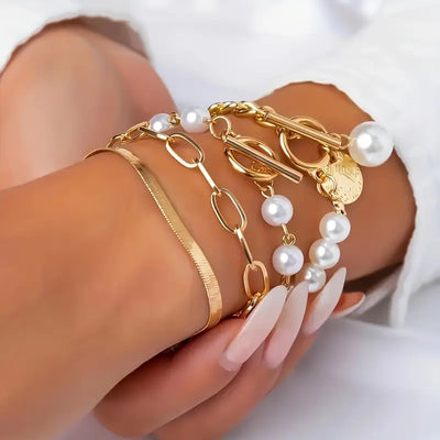 18K Gold Pearl Bracelet Set That Radiates Sophistication & Makes You Unforgettable