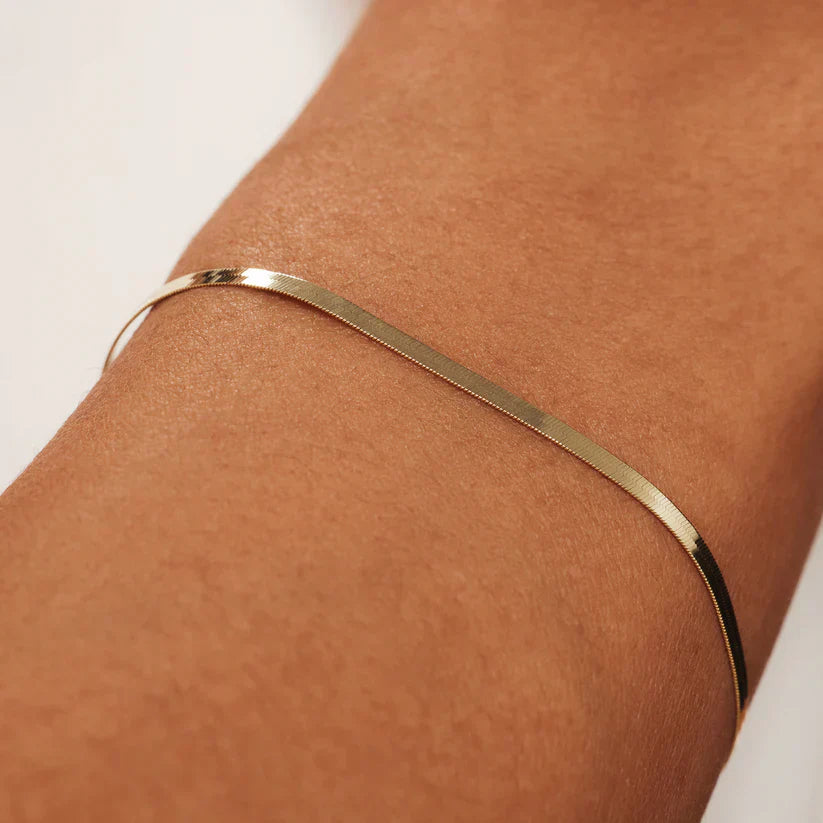 14K Gold Bracelet That Radiates Modern Elegance and Lasting Appeal