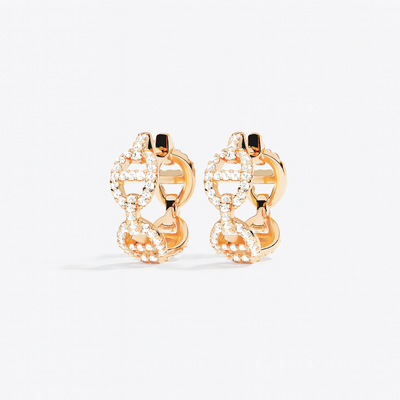 18K Gold Earrings That Make Your Style Stand Out & Showcase Bold Individuality