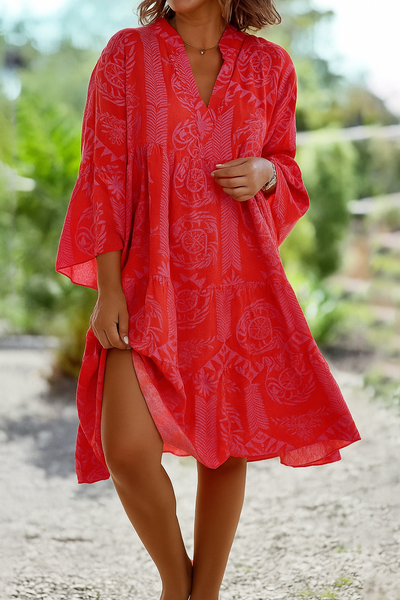Caterina – Chic V-Neck Flared Sleeve Dress