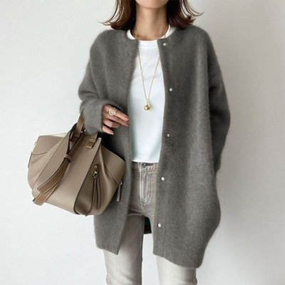 Long Mohair-like Cardigan – Elegant warmth & everyday luxury