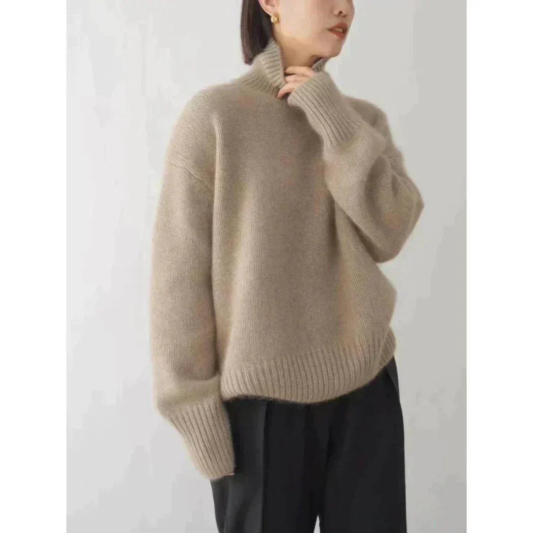 Polo Sweater – Elegant warmth for cold days