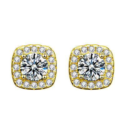 18K Gold Stud Earrings That Add Timeless Luxury & Turn Every Glance Into Admiration