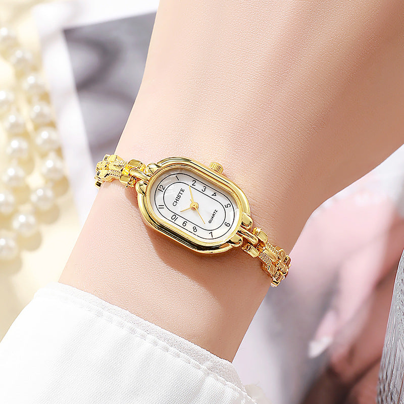 18K Gold Luxury Watch That Makes You Stand Out & Turns Heads Everywhere
