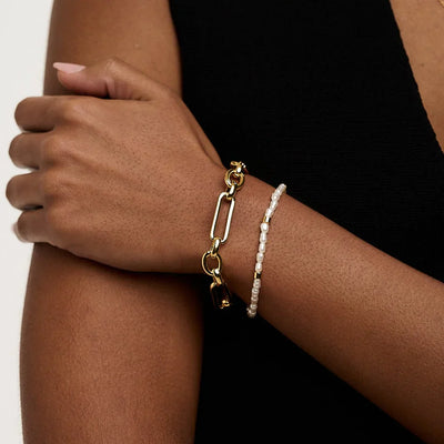 16K Gold Link T-Bar Bracelet That Adorns Your Wrist With Luxury & Captures Understated Glamour