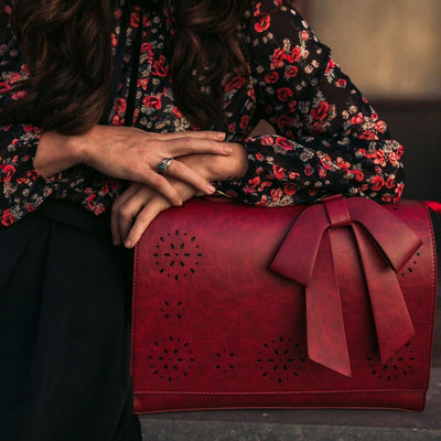 Philippa - Elegant Bow-Tie Satchel