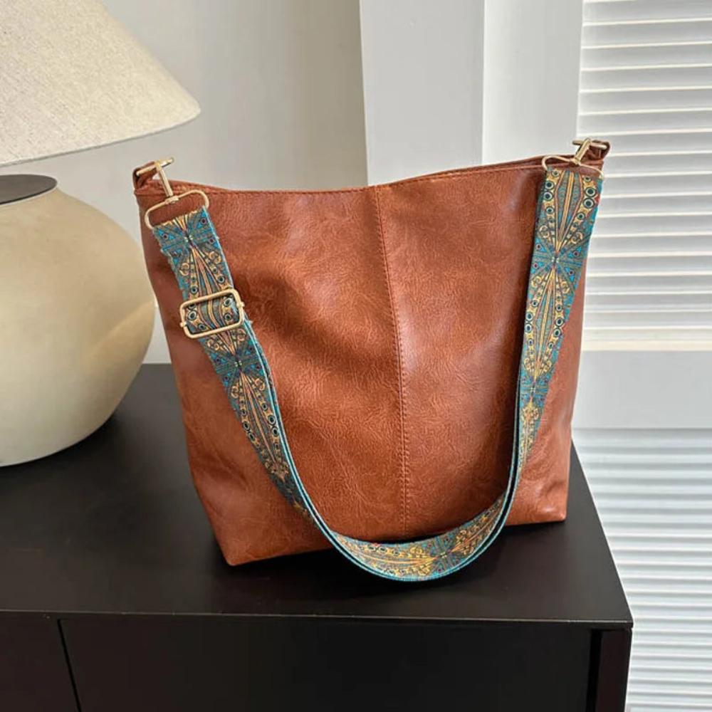 Catriona – Vintage Charm | Leather Shoulder Bag