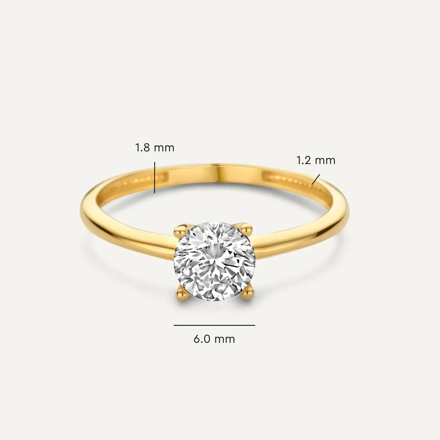 18K Gold Solitaire Ring That Radiates Confidence & Makes You Unforgettable