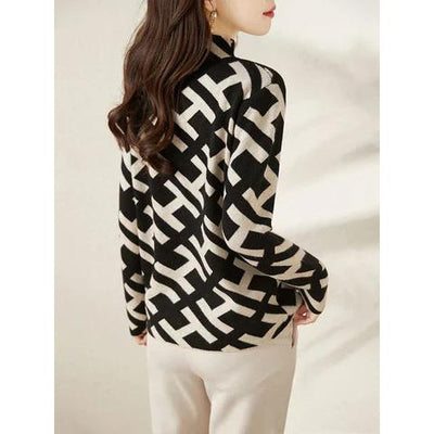 Geometric Knitted Sweater – For a Bold and Confident Look