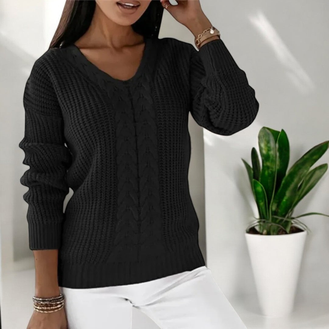 V-Neck Sweater – Timeless Style and Soft Comfort