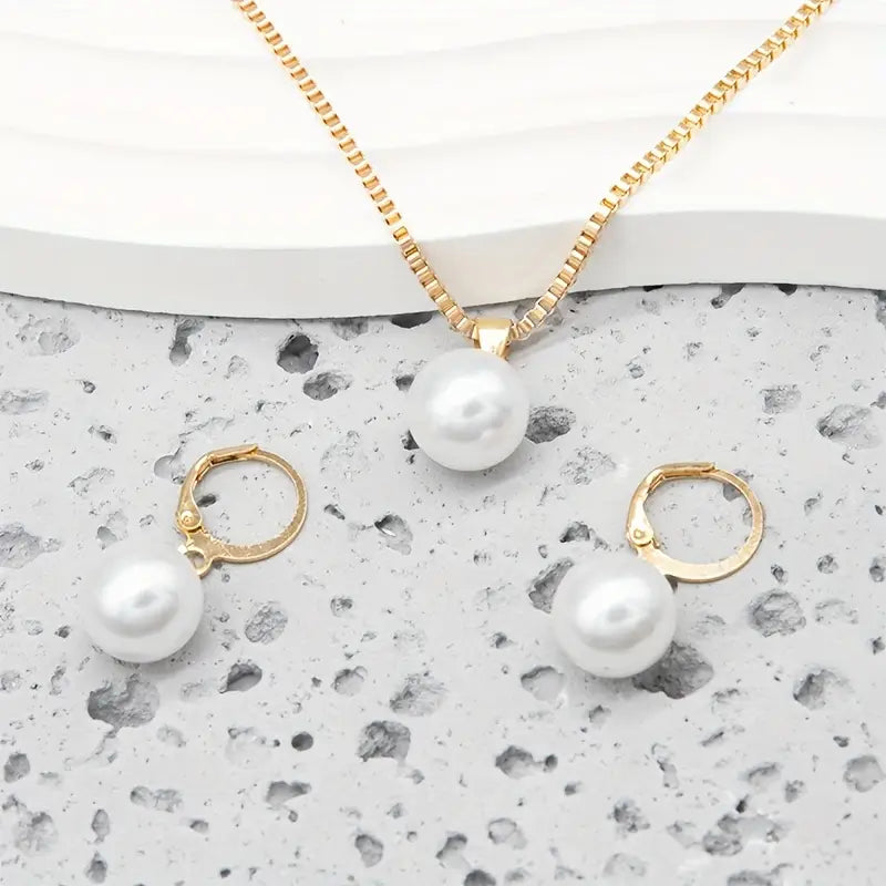 18K Gold Pearl Jewelry Set That Radiates Timeless Beauty & Makes Every Moment Special