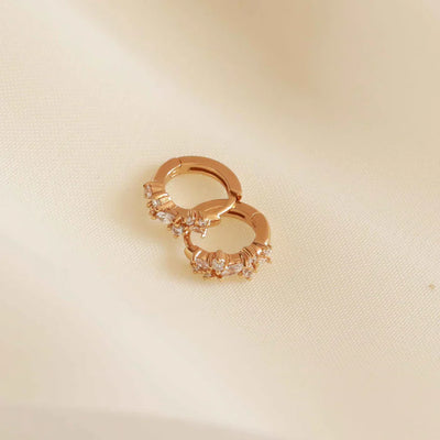 18K Gold Crystal Hoop Earrings That Embody Luxe Glamour and Your Evening Elegance