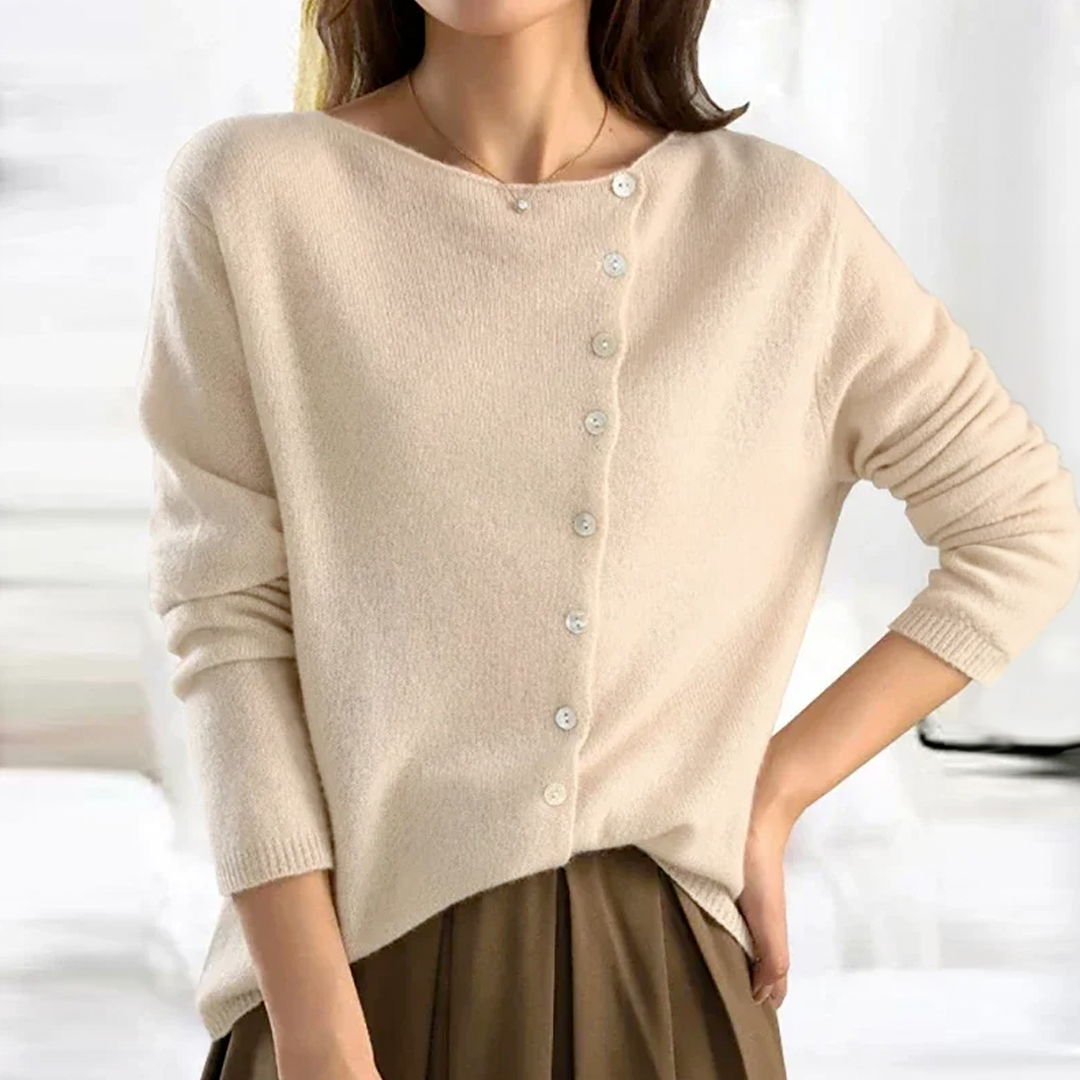 Asymmetrical Cardigan with Buttons – Effortless Elegance with a Twist
