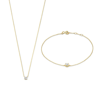 14k Gold Necklace & Bracelet Set That Captures Light & Hearts Instantly