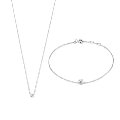 14k Gold Necklace & Bracelet Set That Captures Light & Hearts Instantly