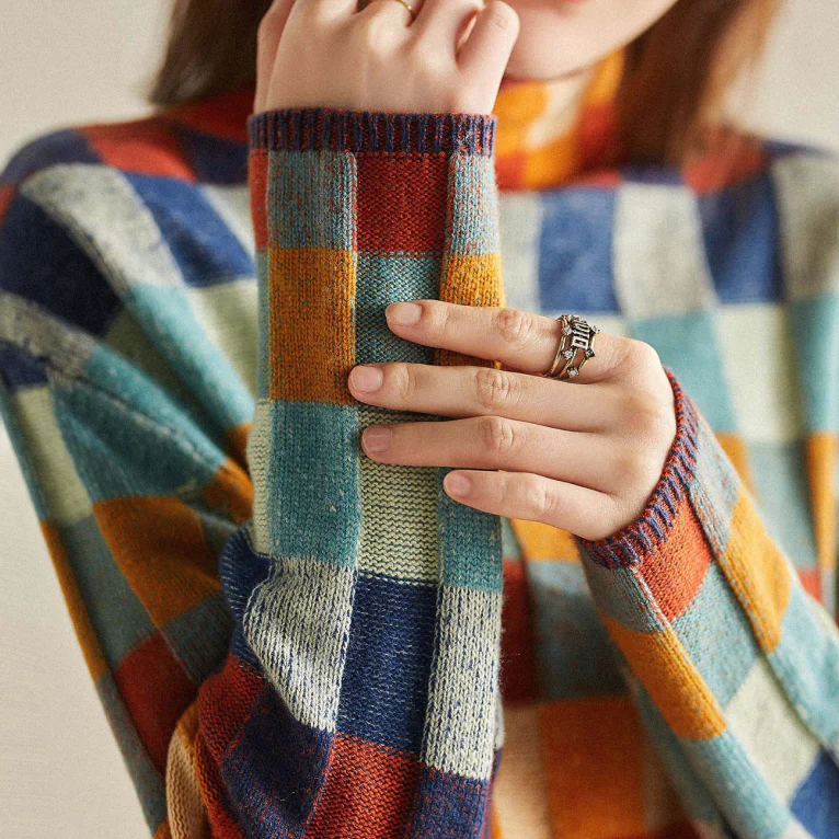Checked Pattern Sweater – Express Creative Style with Confidence