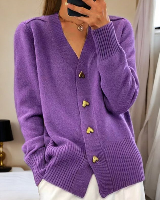 Cardigan with Heart Buttons – Comfortable Warmth with Sweet Charm